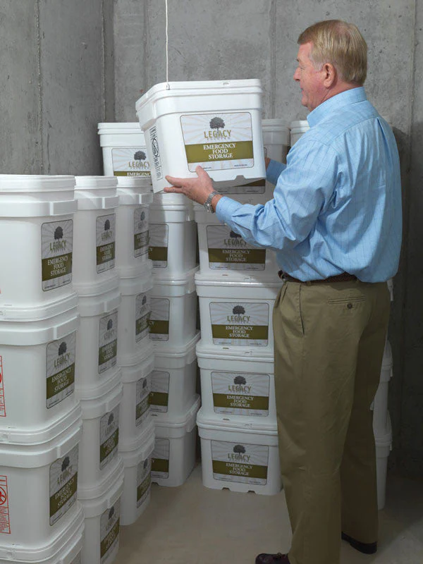 120 Serving Entrée Bucket - 29 lbs. - Image 2