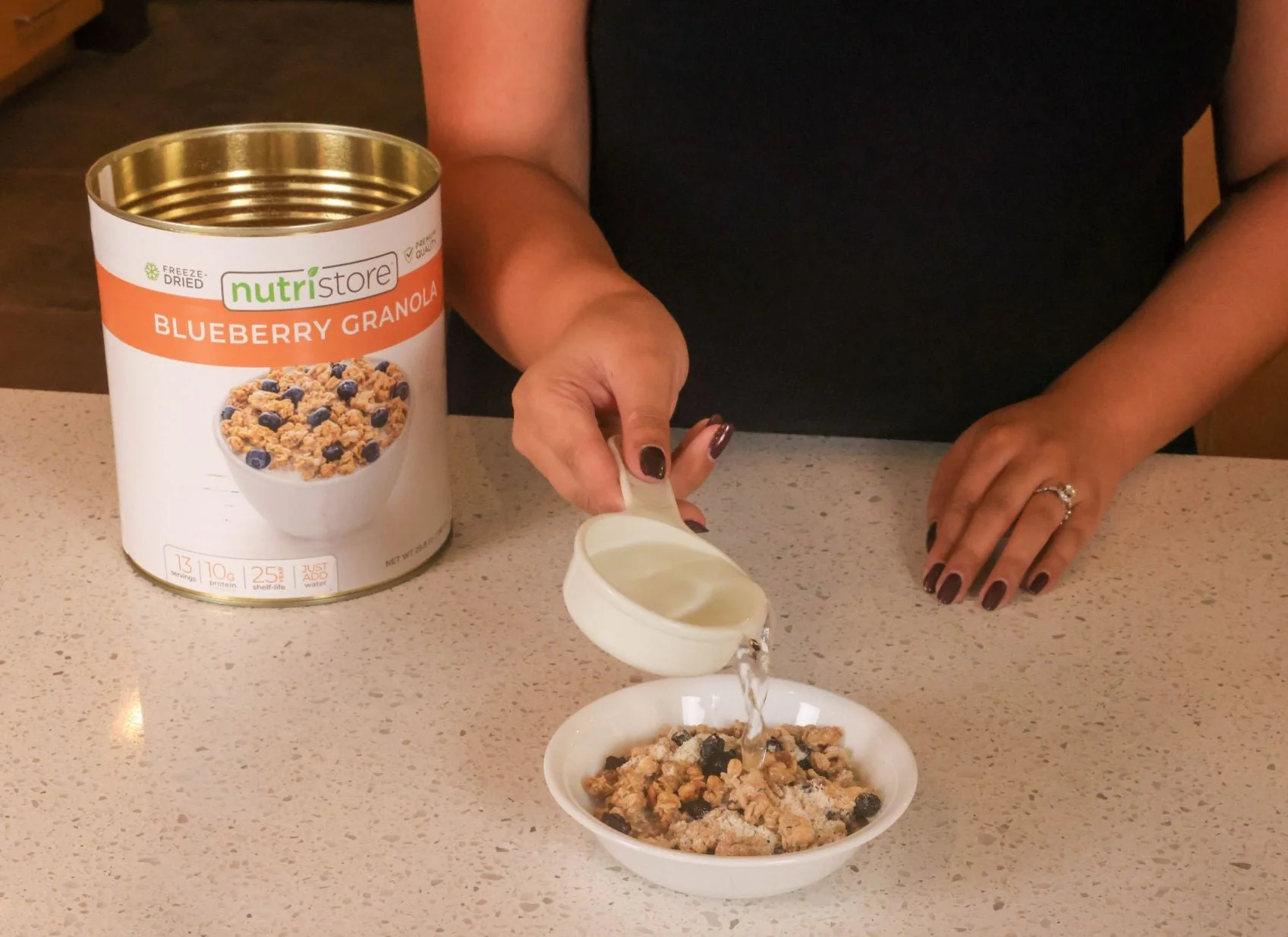 Blueberry Granola - #10 Can - Image 4