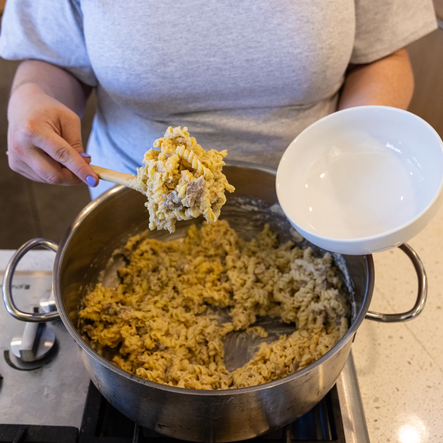 Creamy Pasta and Beef Freeze Dried - #10 Can - Image 7