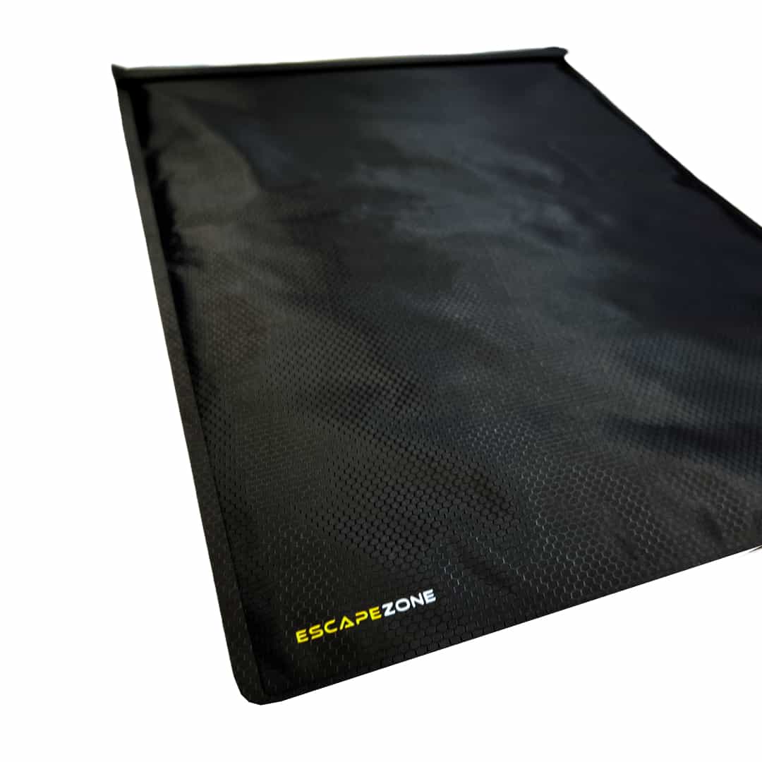 EscapeZone – Premium Laptop Faraday Bag - Image 3