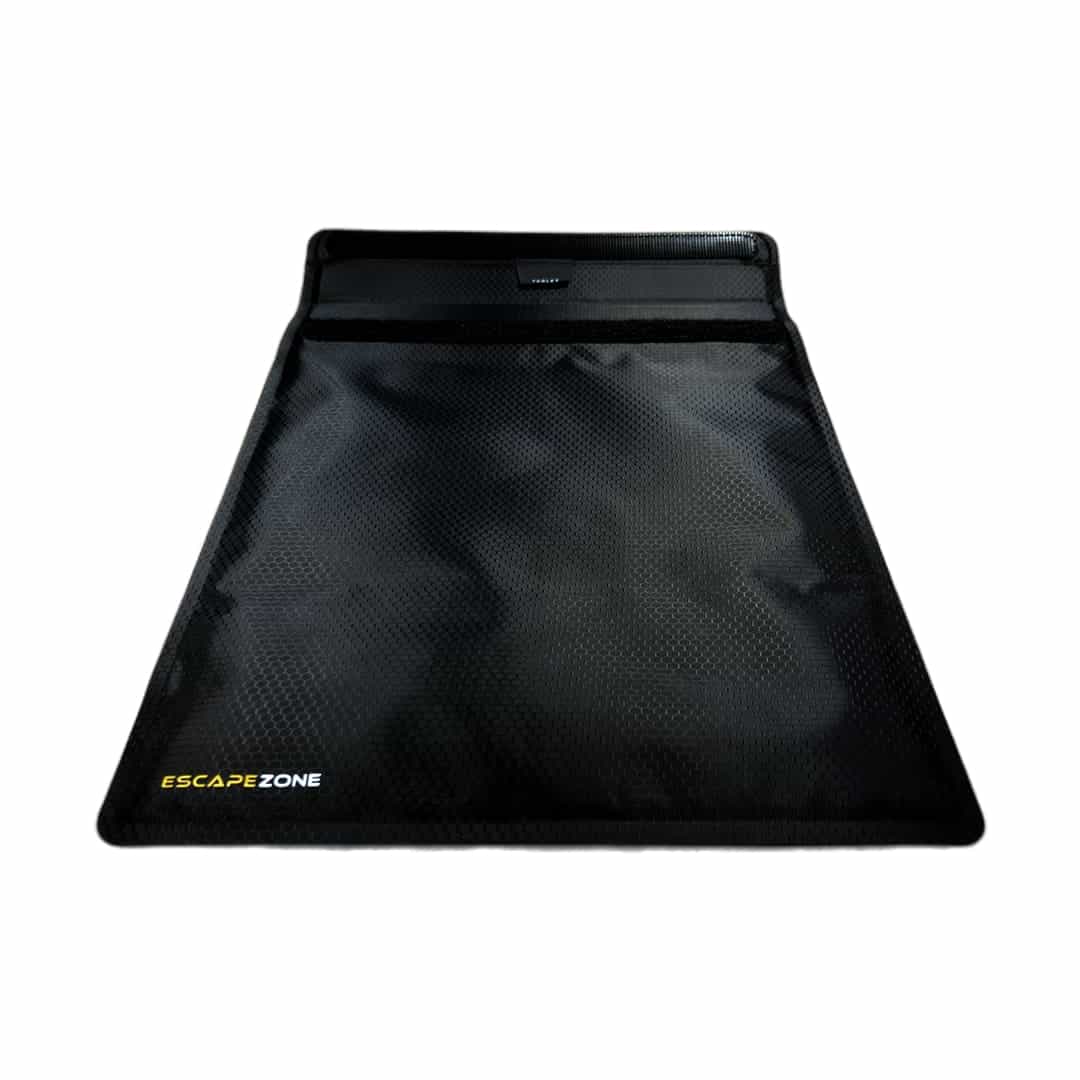 EscapeZone – Premium Tablet Faraday Bag - Image 7