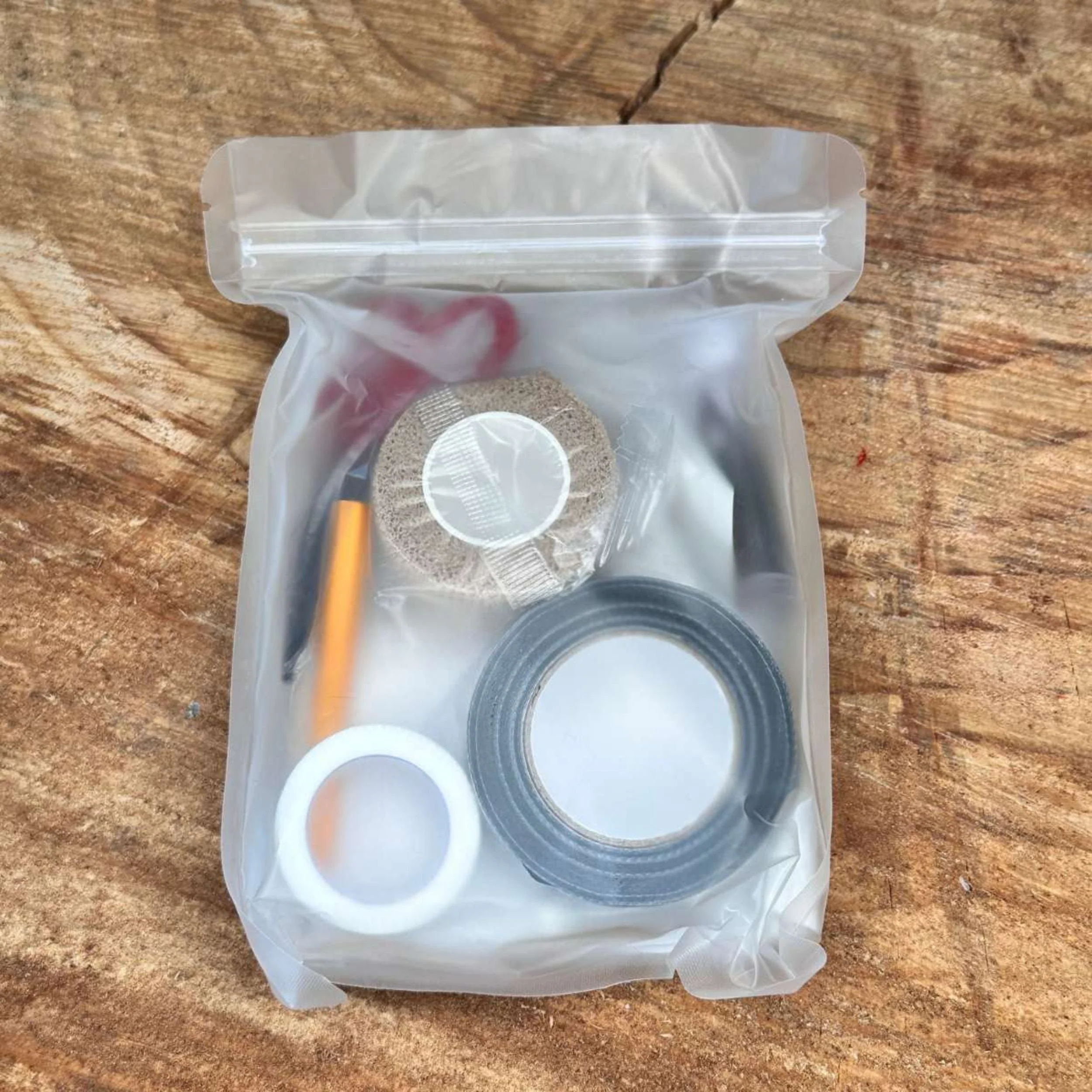 First Aid Kit - Ultralight - Waterproof - Image 4