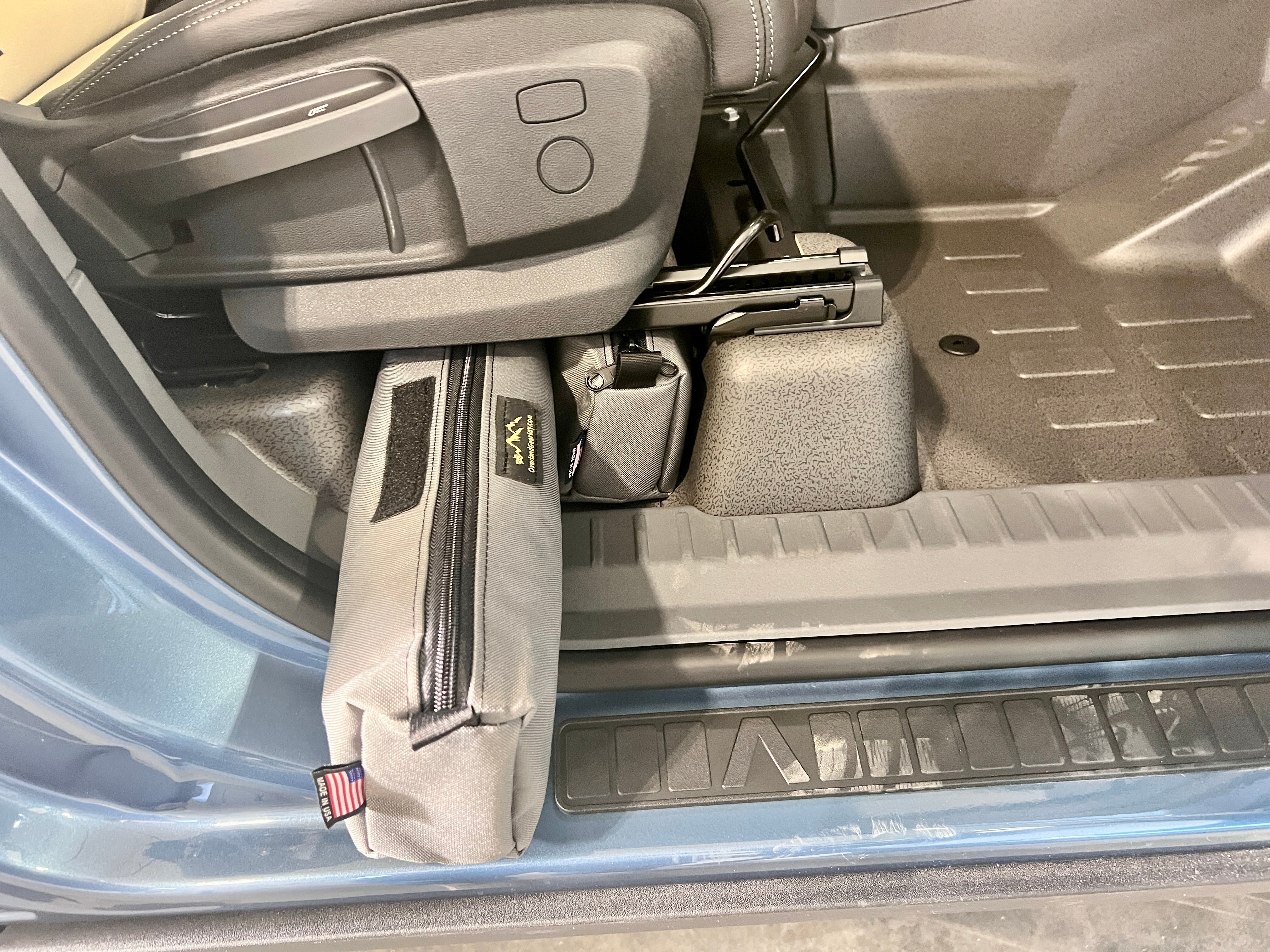 INEOS Grenadier Under Seat Storage Bags (Pair) - Image 12