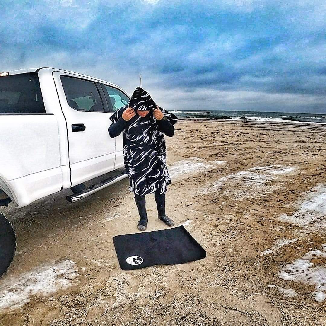 Mehana Changing Poncho - Image 14