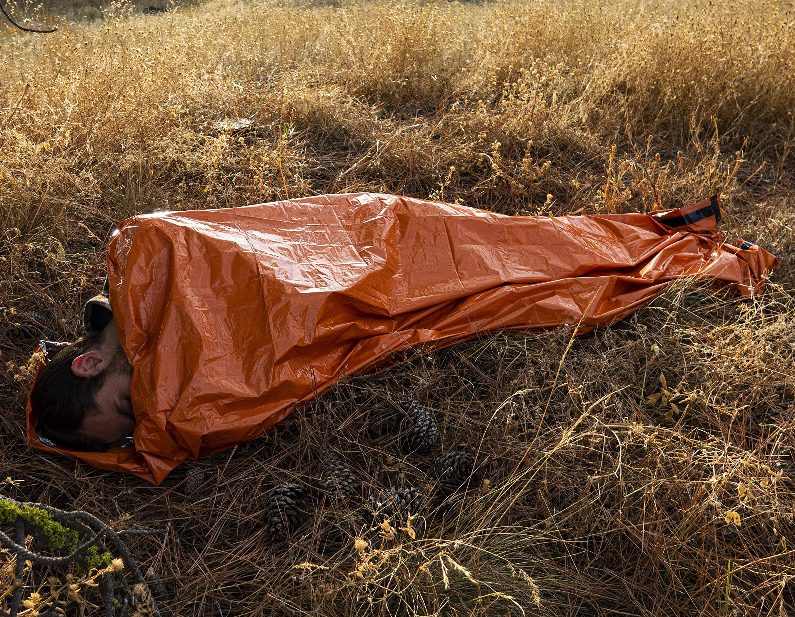 MekkaPro - SOS Bivy Sleeping Bag with Survival Whistle - Image 7