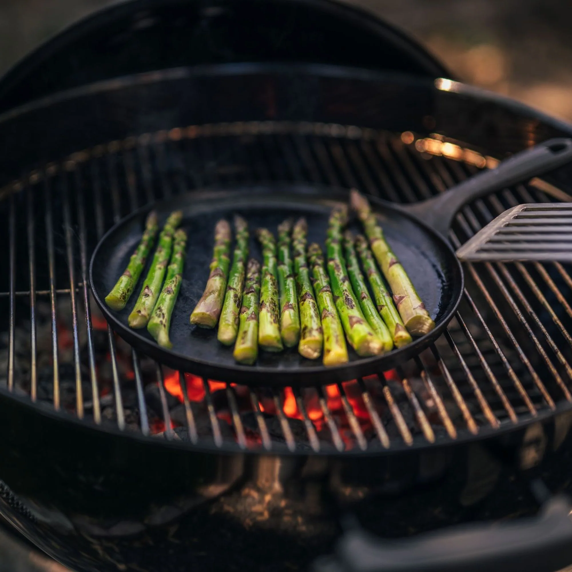 No.9 Round Cast Iron Griddle - Image 10