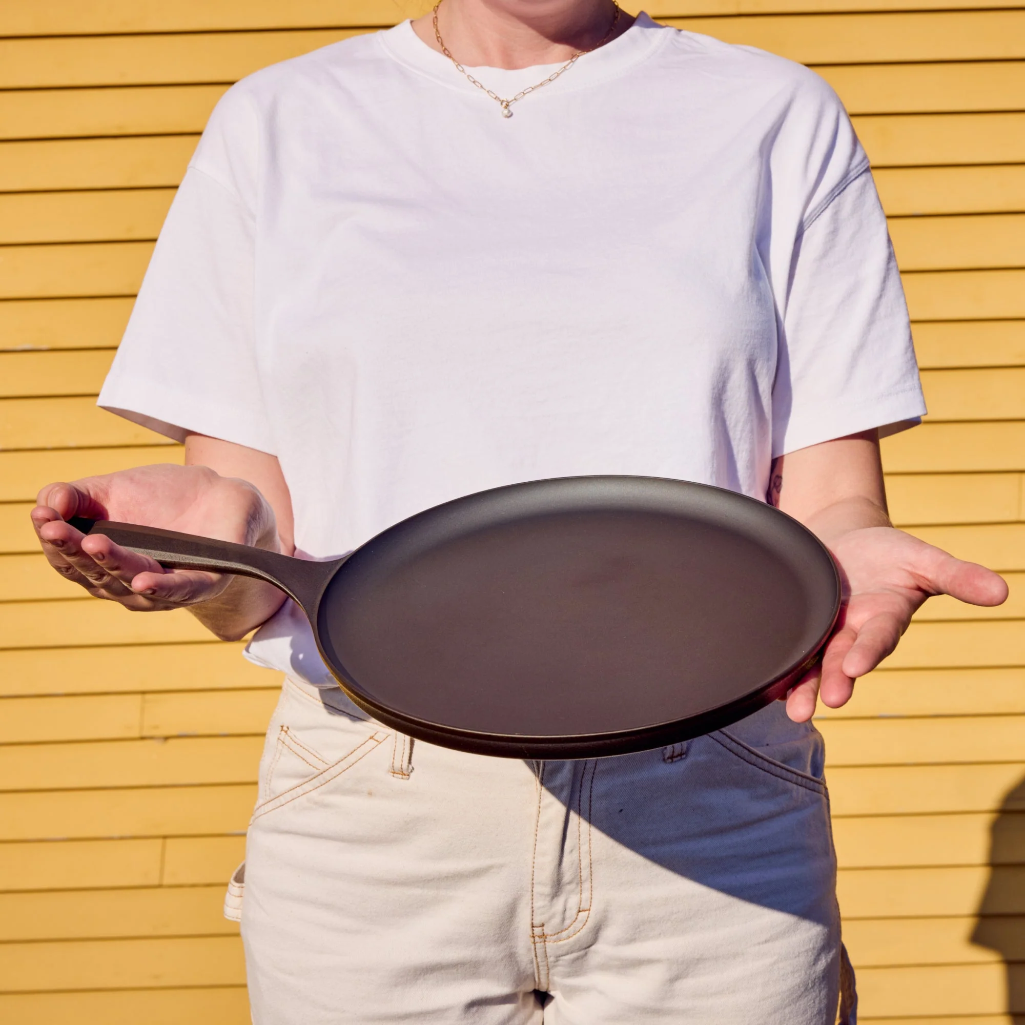 No.9 Round Cast Iron Griddle - Image 3