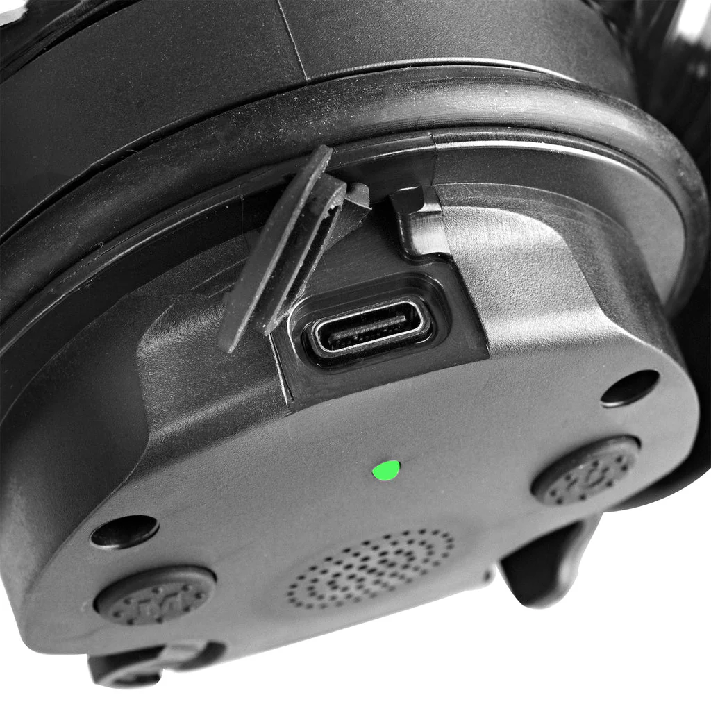 Parcil Safety NB-100E Tactical Gas Mask with Electronic Voice Amplifier and Radio Transmitter/Receiver - Image 7