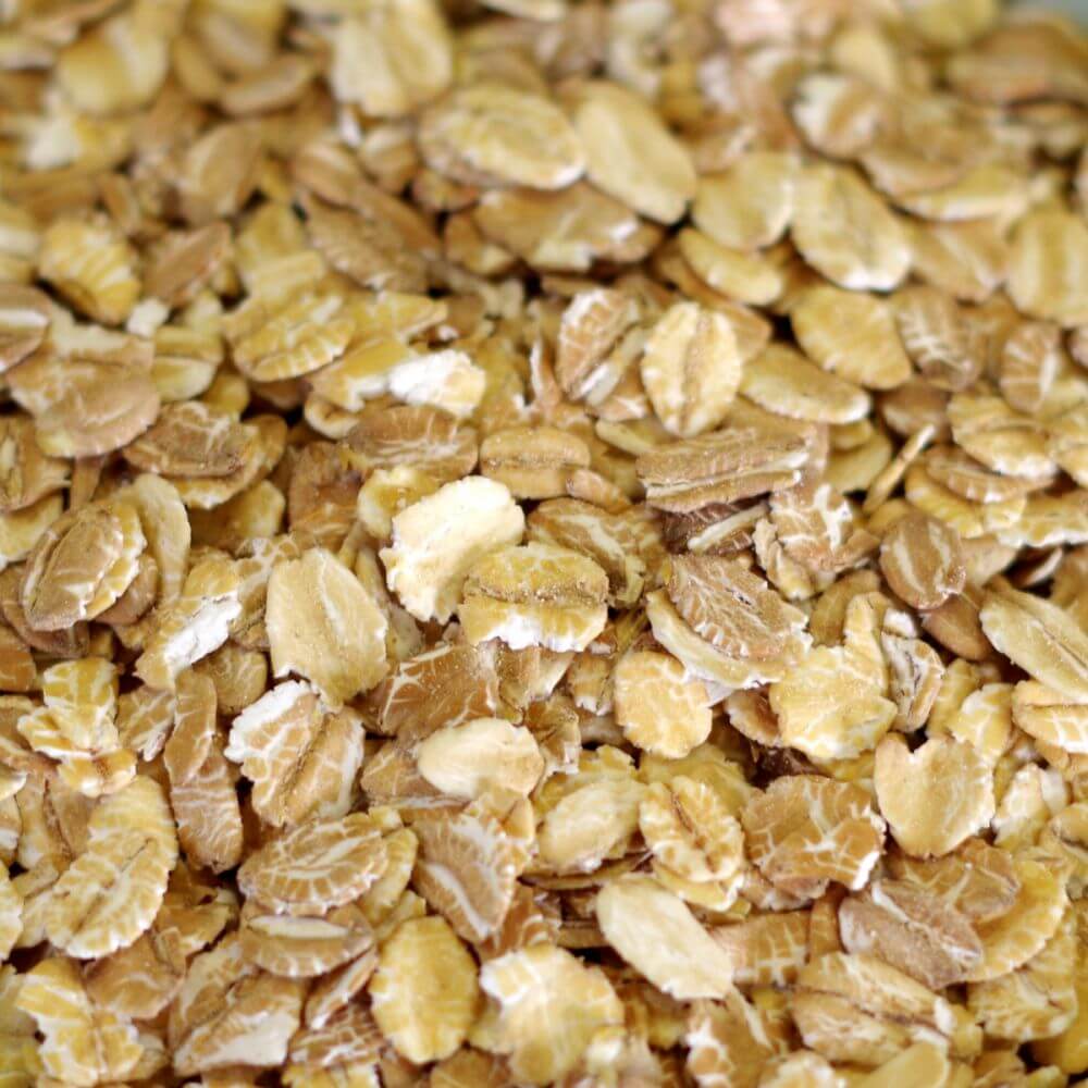 Rainy Day Foods 6 Grain Rolled 48 oz. #10 Can - 24 Servings - Image 3