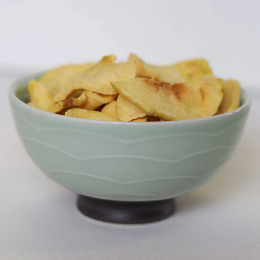 Rainy Day Foods Dehydrated Apple Slices 4 oz. #2.5 Can - 4 Servings - Image 2