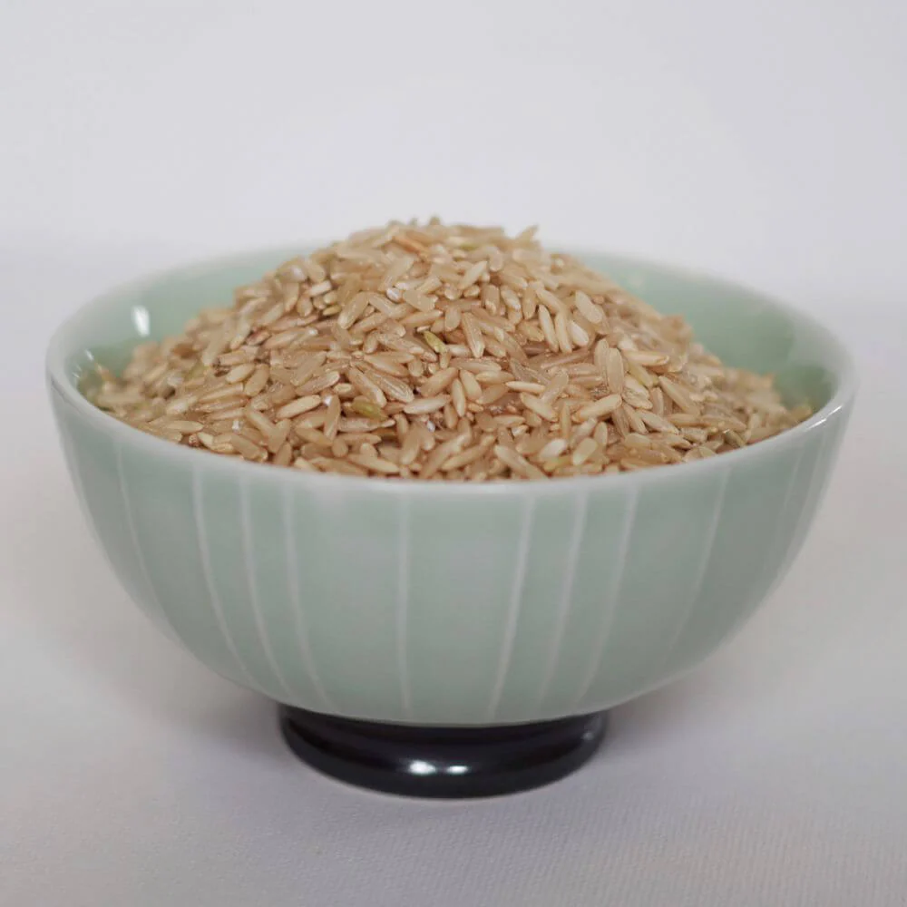Rainy Day Foods Non-GMO Brown Rice Long 84 oz. #10 Can - 53 Servings - Image 2