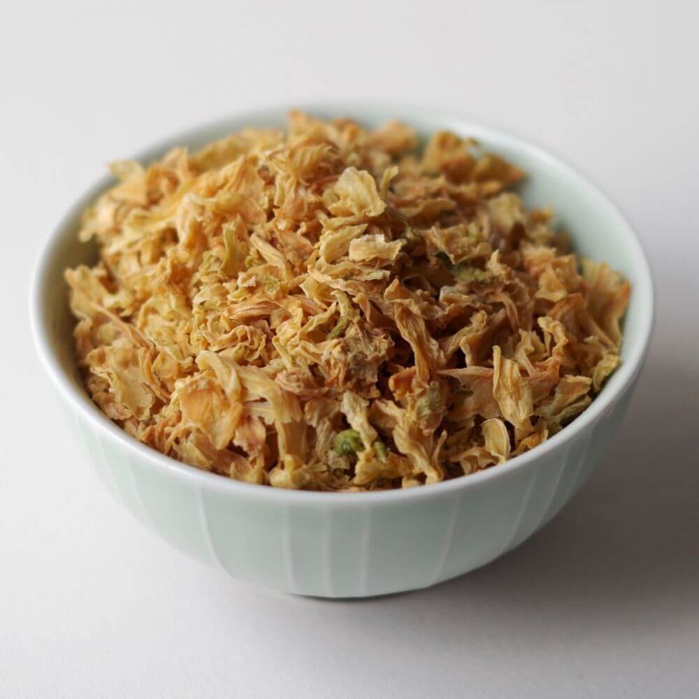 Rainy Day Foods Non-GMO Dehydrated Cabbage 22 oz. #10 Can - 31 Servings - Image 2