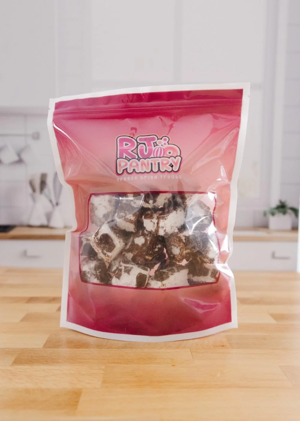 RJ Pantry Freeze-Dried Candy Milk Chocolate Marshmallow Cashews - 6oz Pouch - Image 5