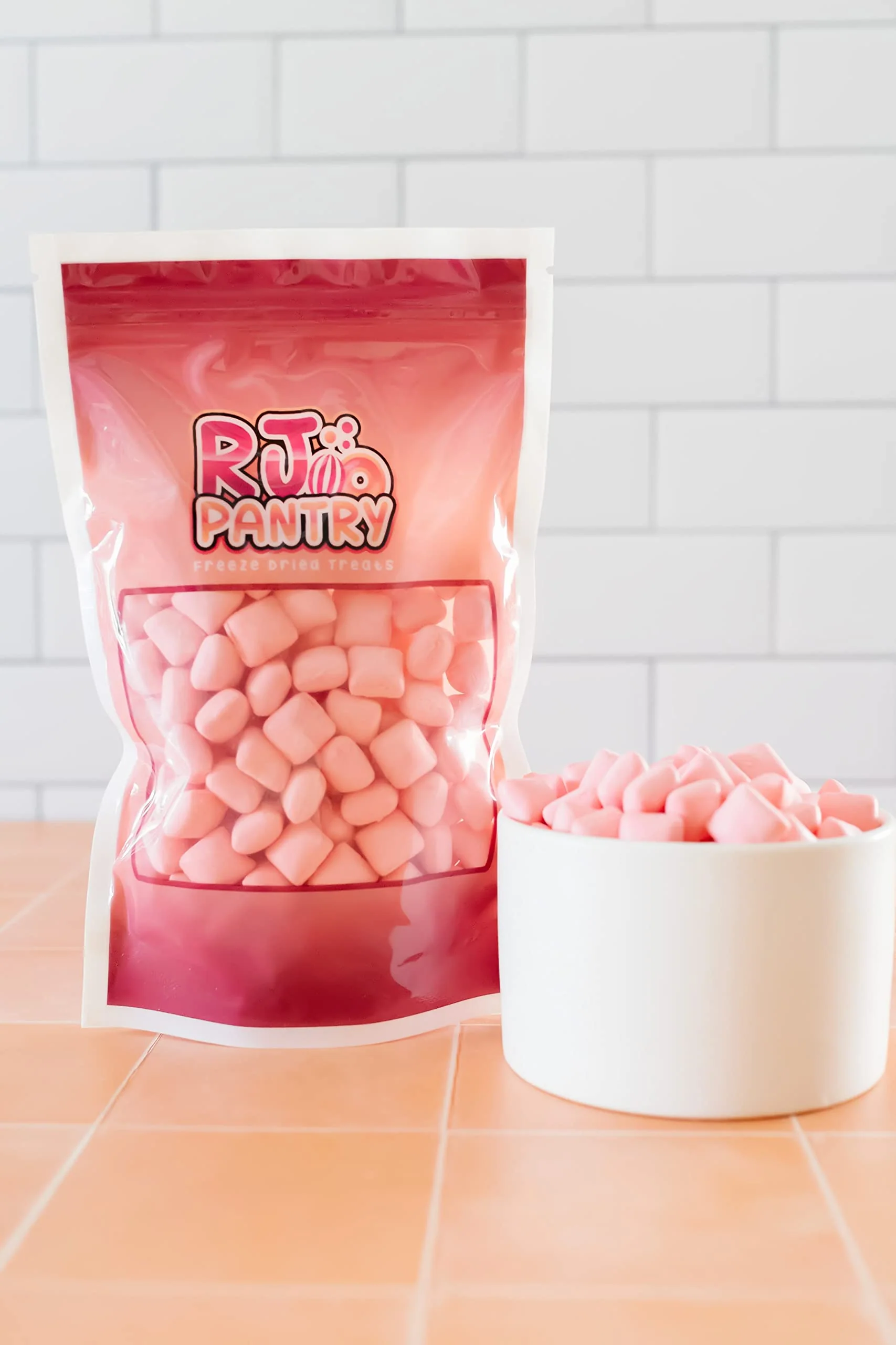 RJ Pantry Freeze-Dried Fruit Burst Candy - 5 oz bag - (Strawberry) - Image 8