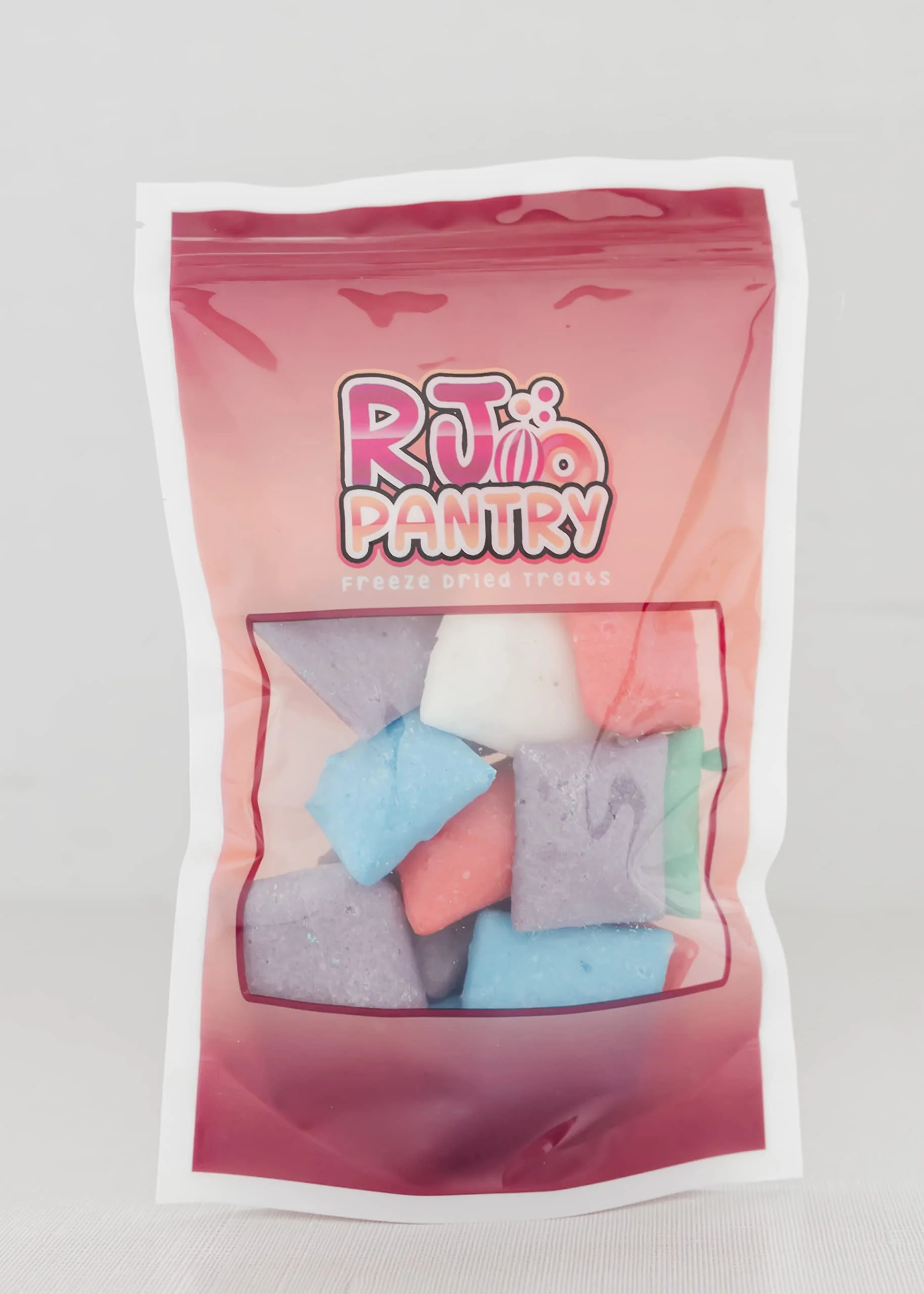RJ Pantry Freeze-Dried Taffy Candy Fruit Pack - 3.5 oz Bag - Image 4