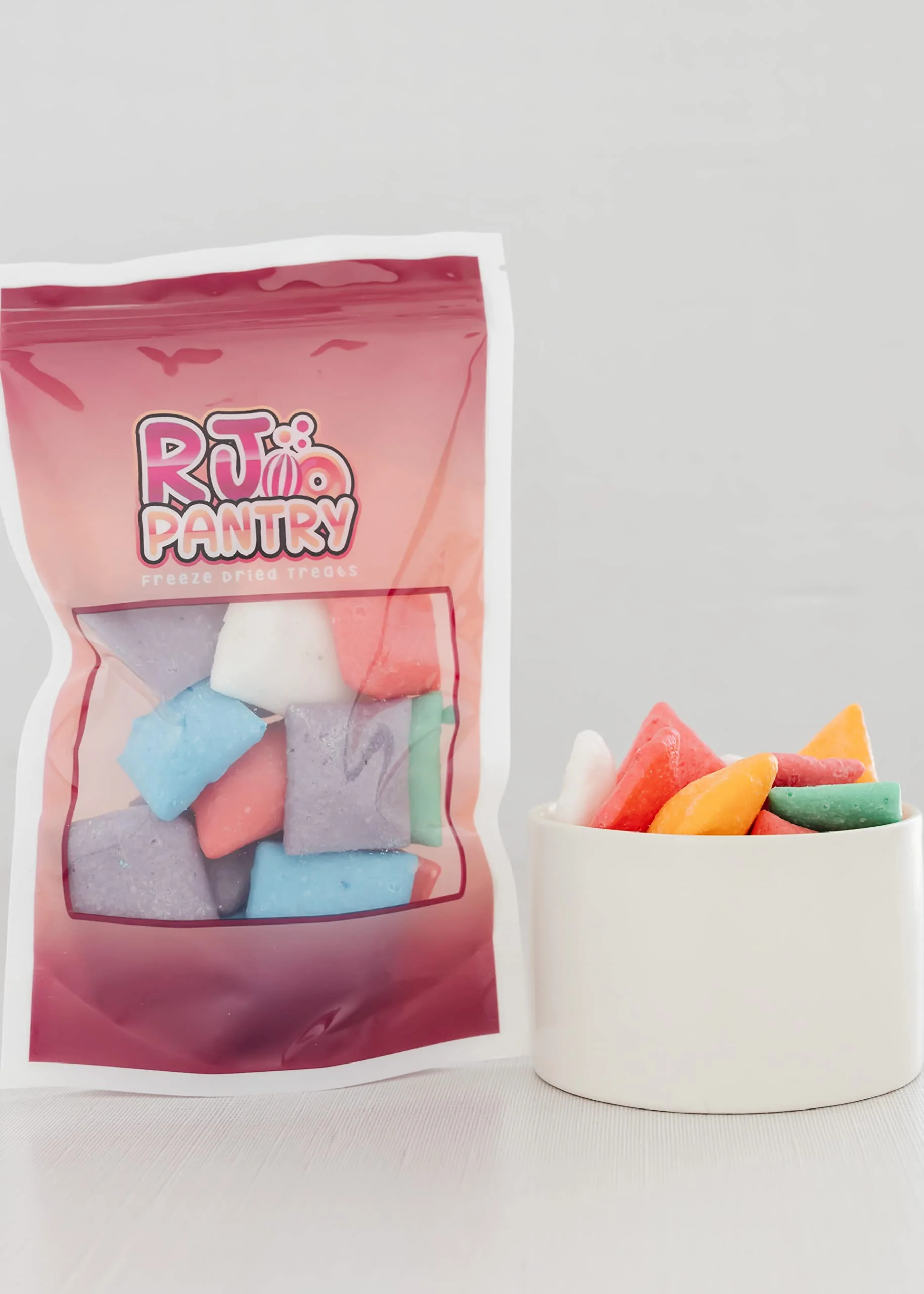RJ Pantry Freeze-Dried Taffy Candy Fruit Pack - 3.5 oz Bag - Image 5