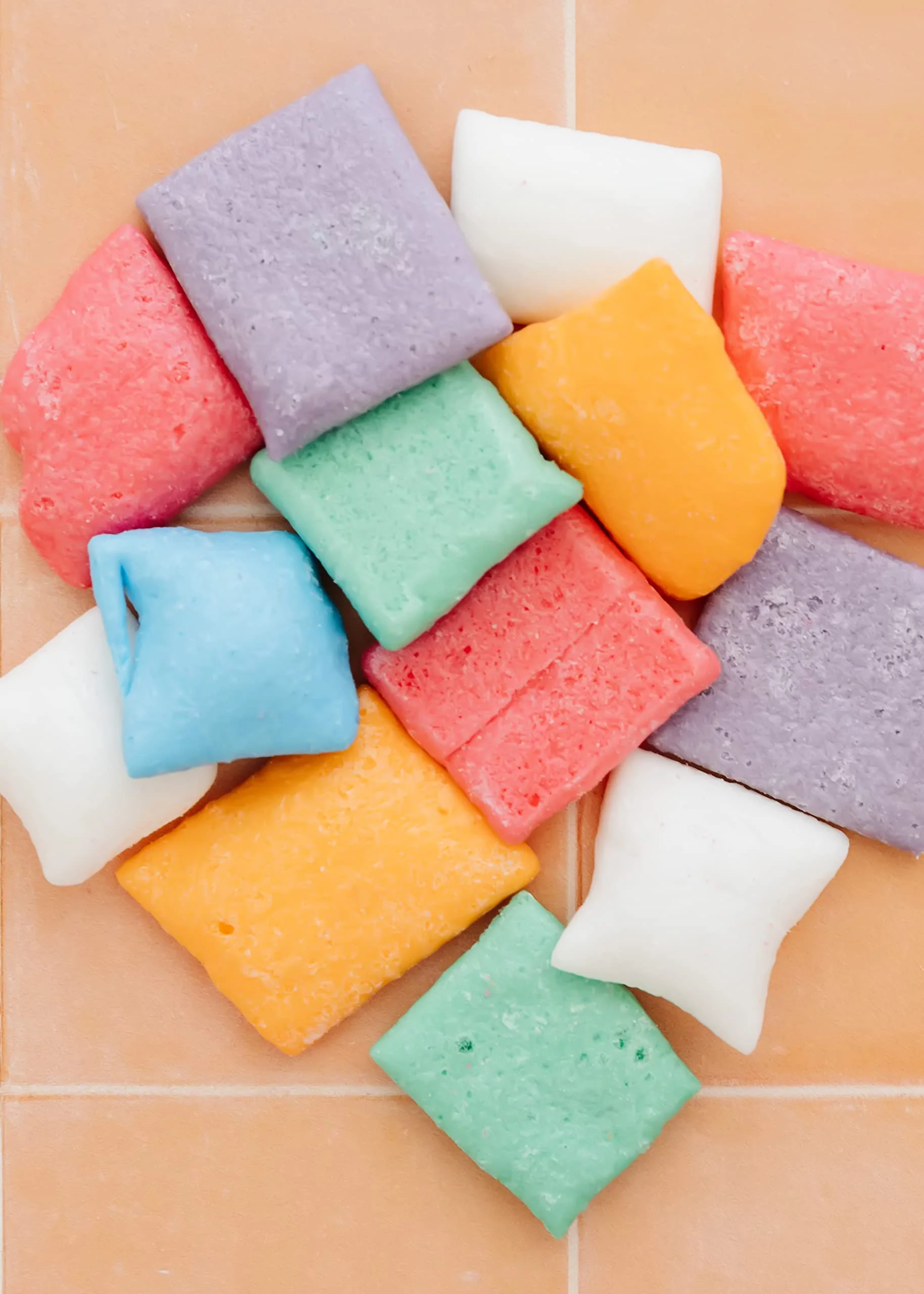 RJ Pantry Freeze-Dried Taffy Candy Fruit Pack - 3.5 oz Bag - Image 7
