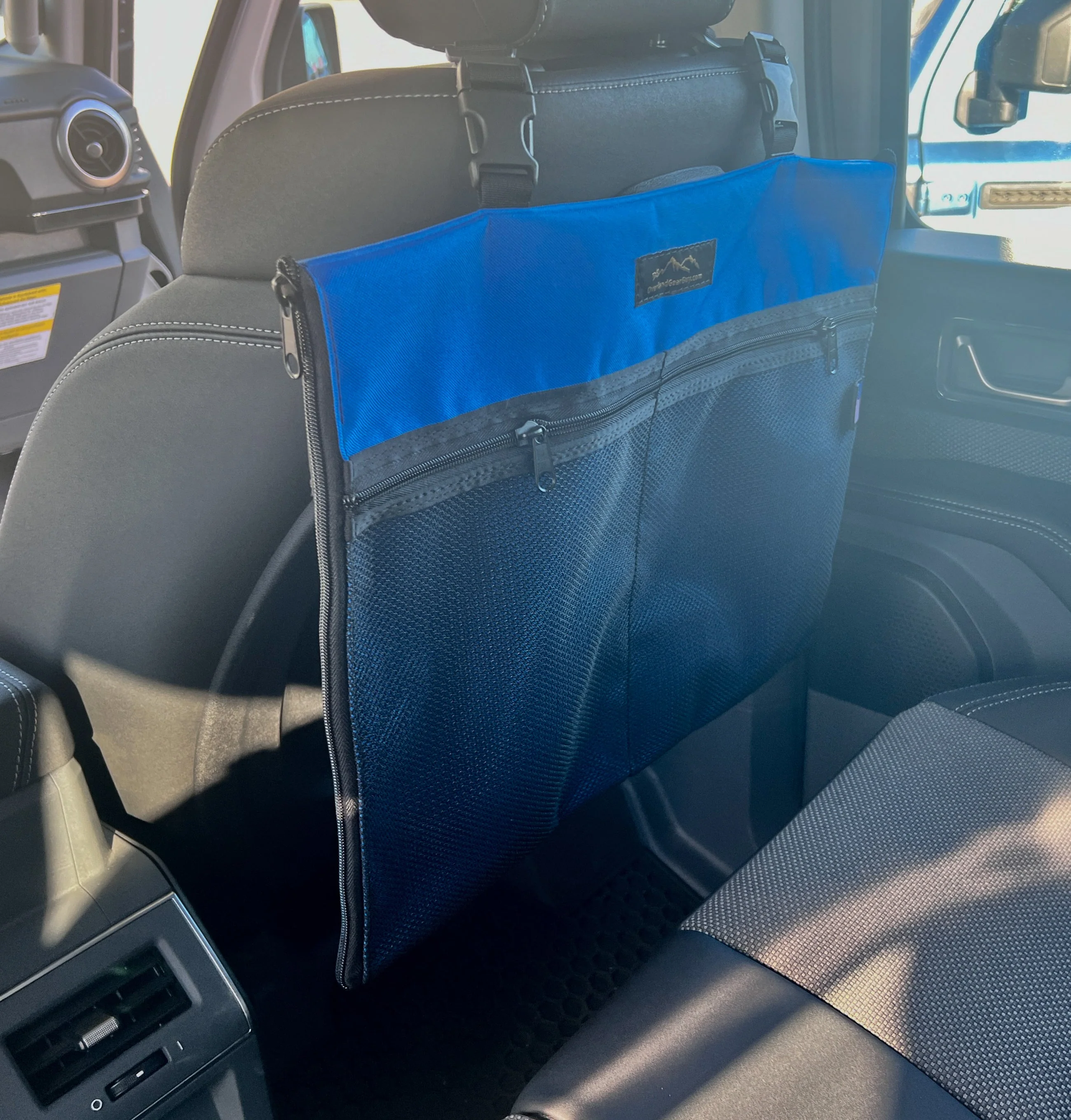 Road Atlas, Laptop/Tablet Seatback Pouch - Image 5