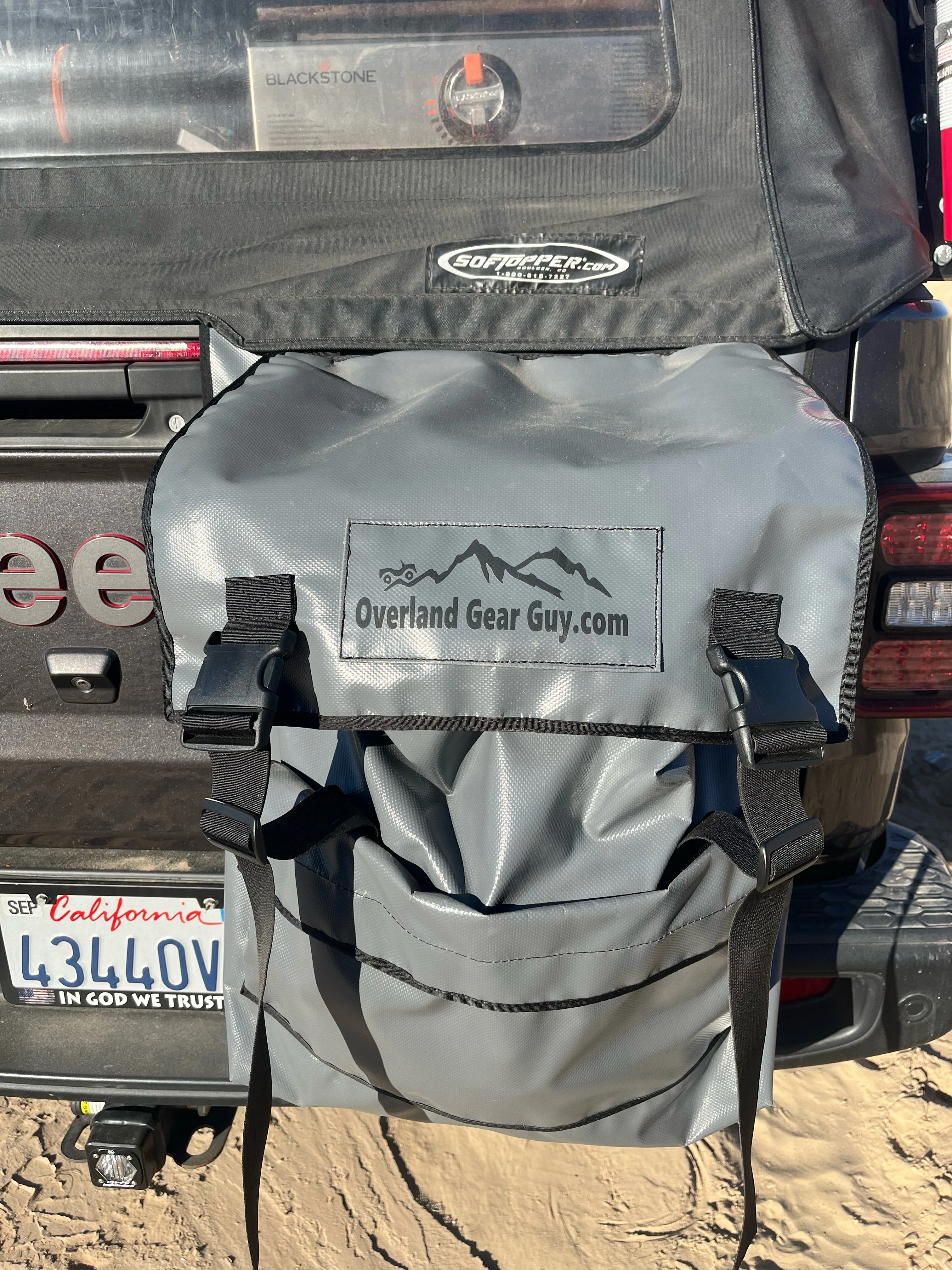 Tailgate Trash Bag Gladiator - Tacoma - Ram - Rivian -QuarterMaster - Image 6
