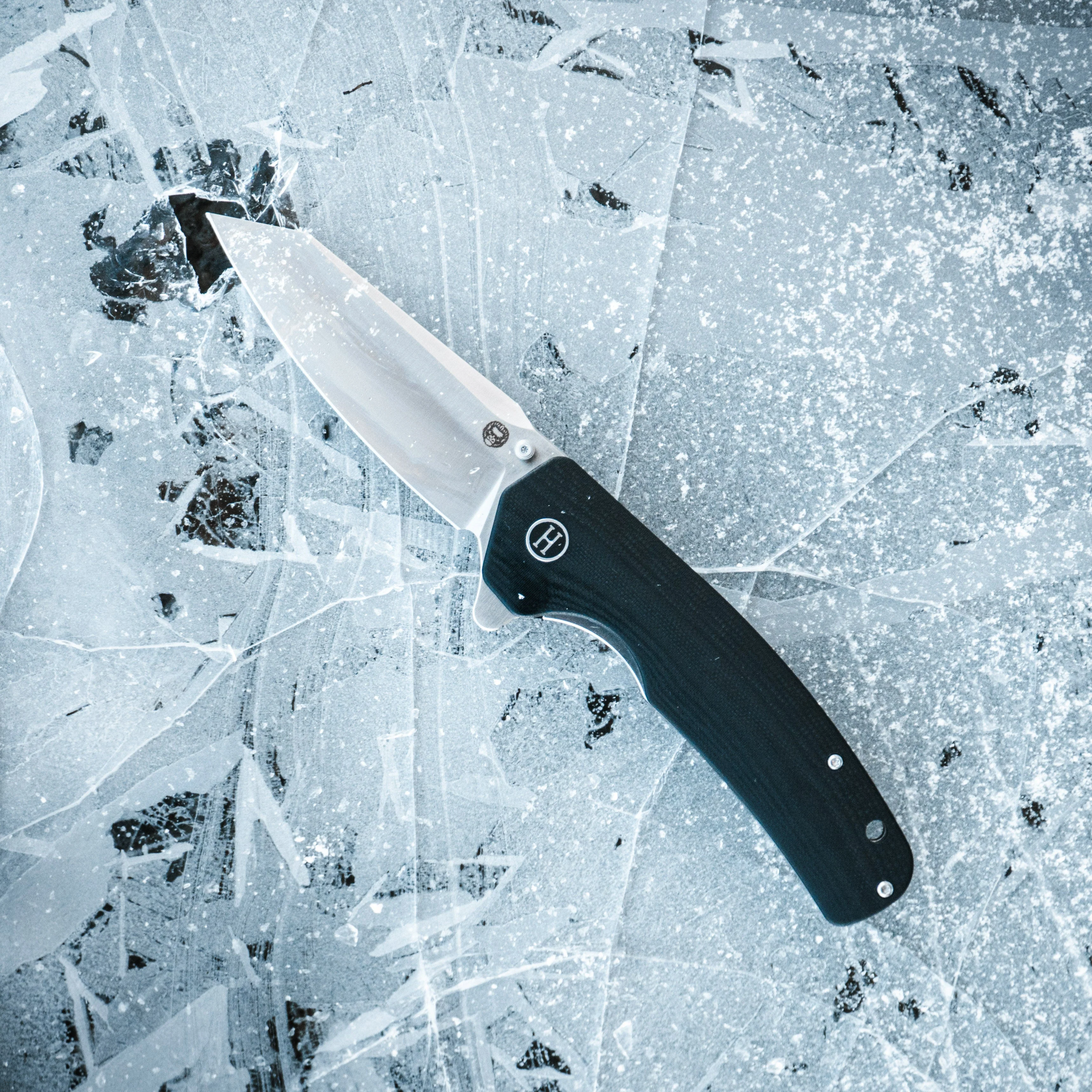 The Clip Point Folding Pocket Knife Giftset for Men and Women (Silver and Black) - Image 4