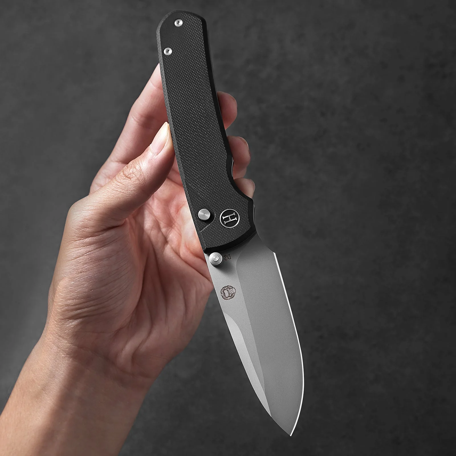 The Loyalist Folding Pocket Knife Giftset for Men and Women (Sand and Black) - Image 4