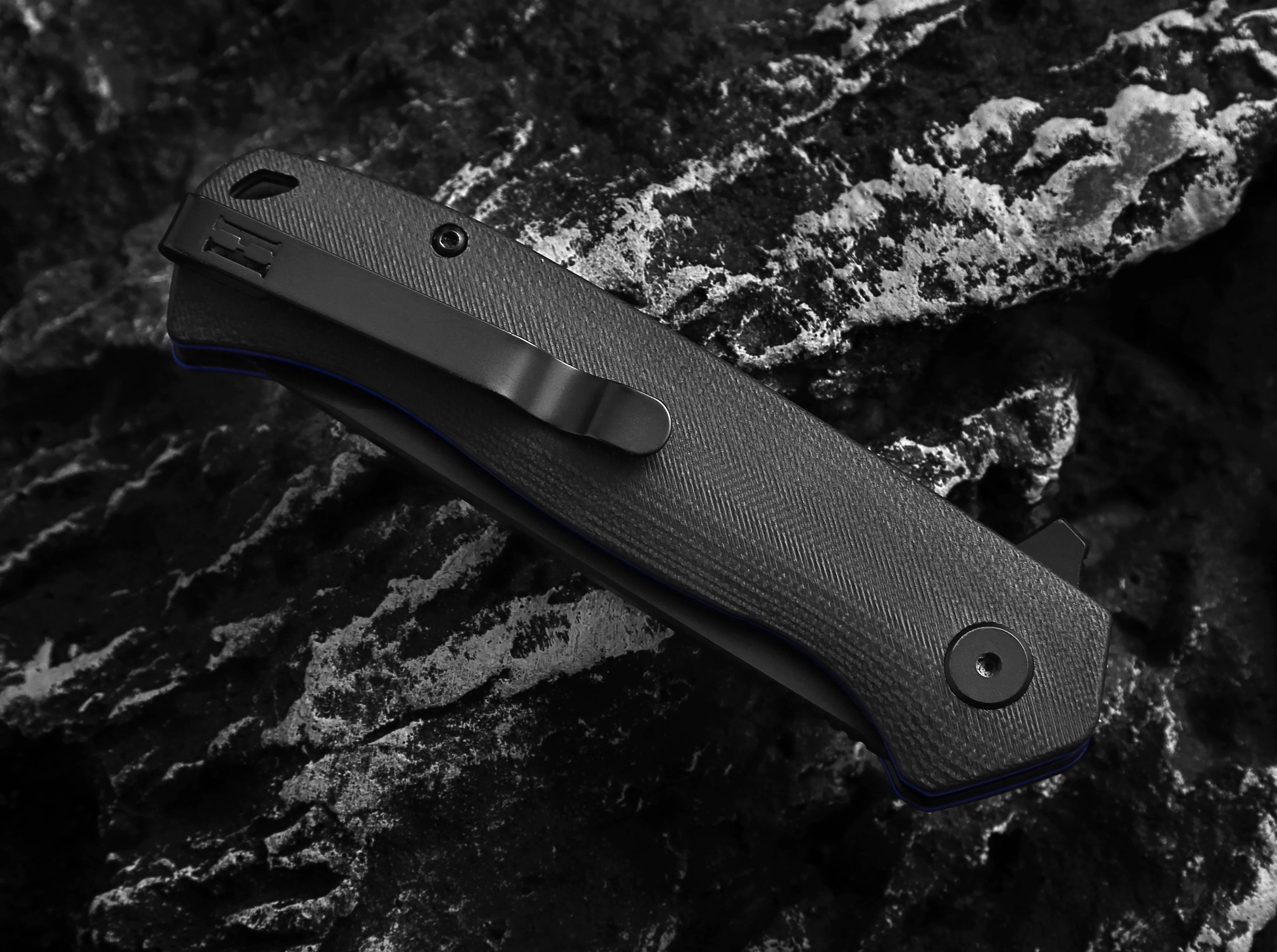 The Pathfinder Folding Pocket Knife Giftset for Men and Women (Black and Blue) - Image 11