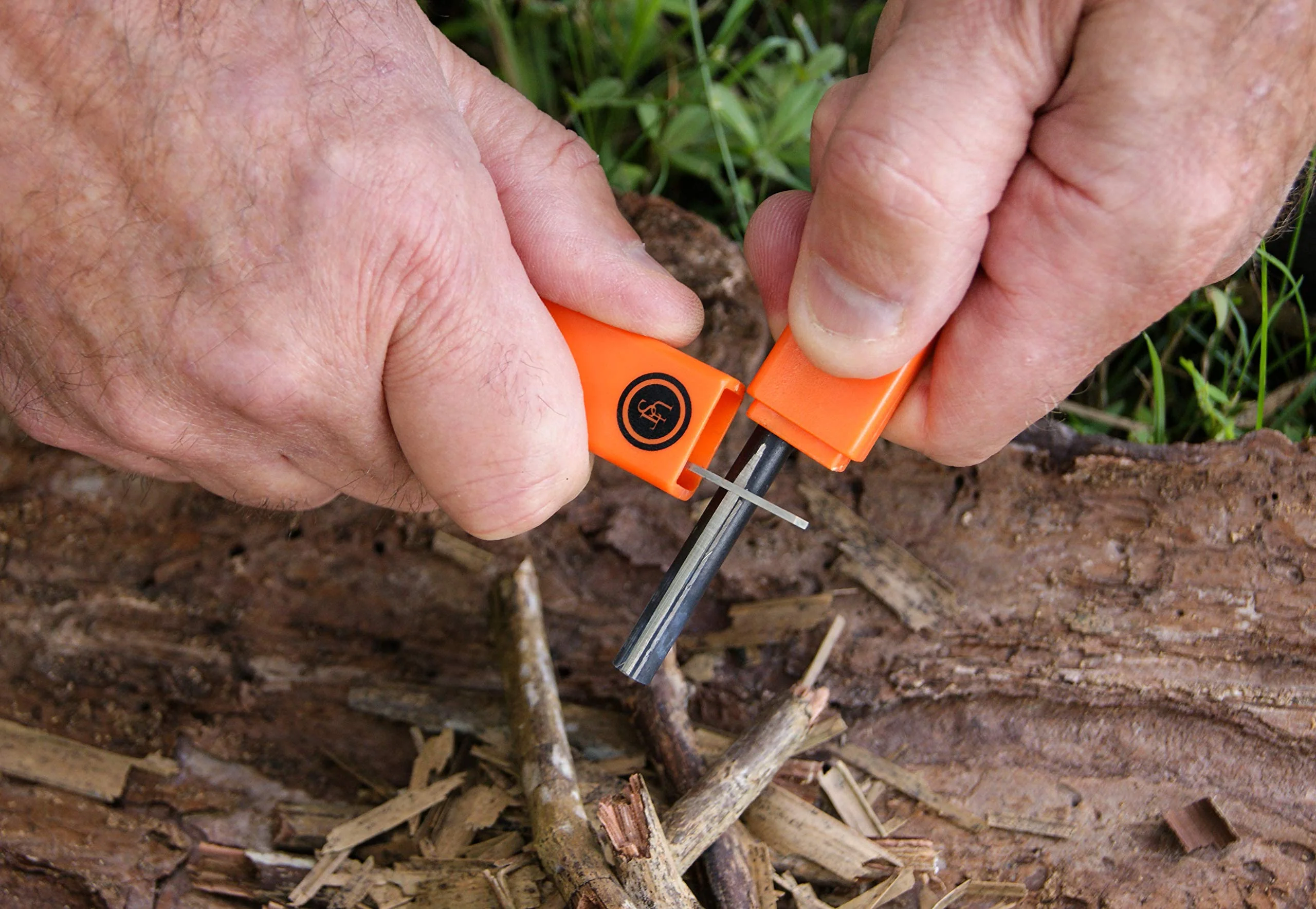 Ultimate Survival Technologies - SparkForce Fire Starter - Image 3